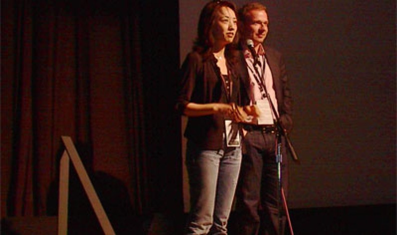 <em>Dear Pyongyang</em> <em>Dear Pyongyang</em>